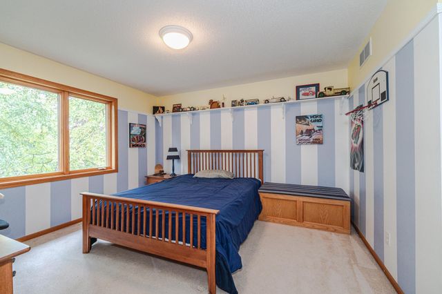 8348 Foxberry Drive, Savage, MN 55378