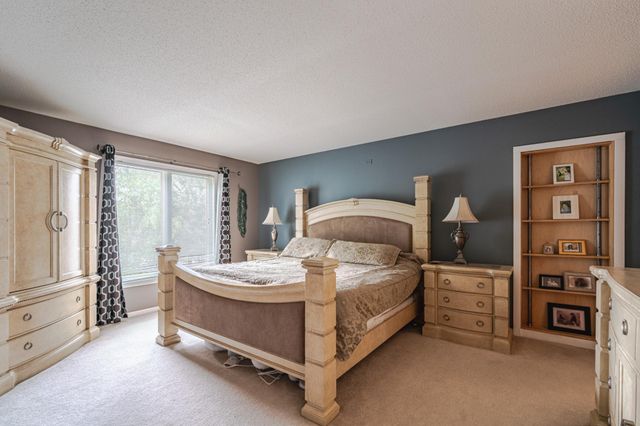 8348 Foxberry Drive, Savage, MN 55378