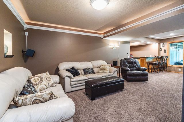 8348 Foxberry Drive, Savage, MN 55378