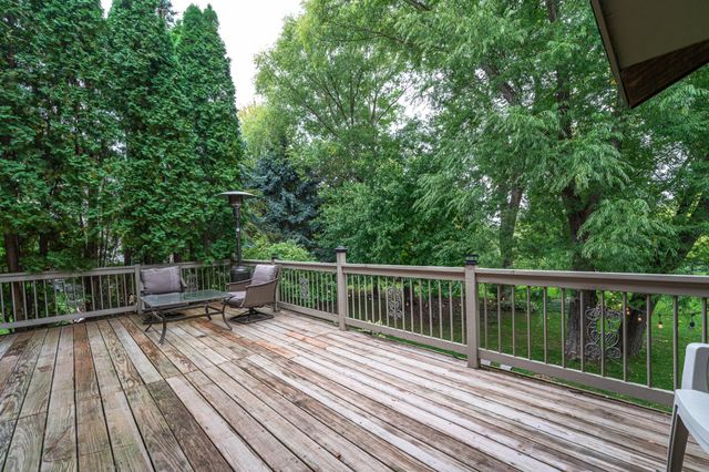 8348 Foxberry Drive, Savage, MN 55378