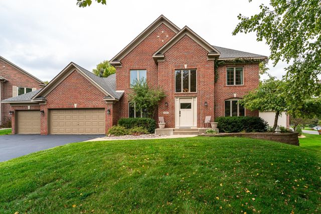 8348 Foxberry Drive, Savage, MN 55378
