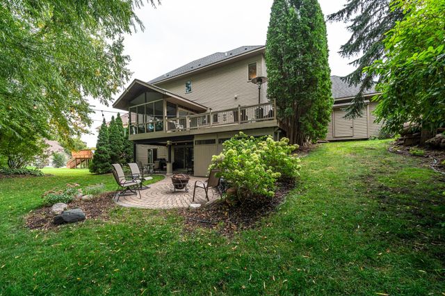 8348 Foxberry Drive, Savage, MN 55378
