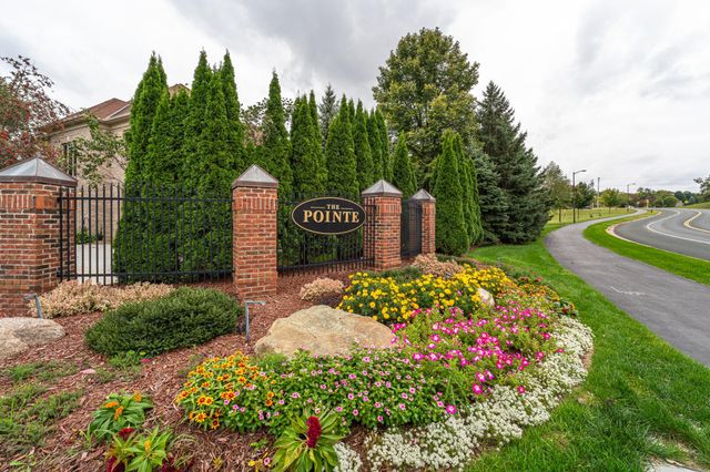 8348 Foxberry Drive, Savage, MN 55378
