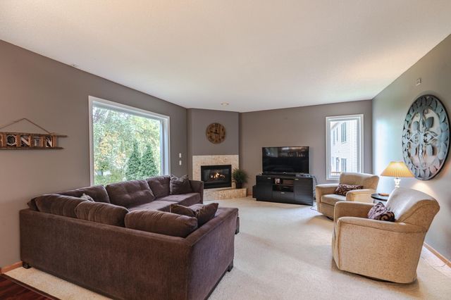 8348 Foxberry Drive, Savage, MN 55378