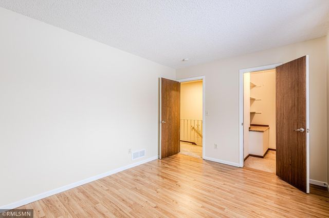 6631 84th Court N, Brooklyn Park, MN 55445