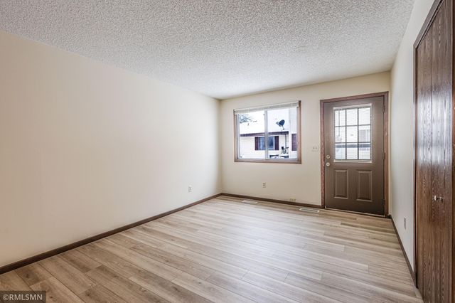 6631 84th Court N, Brooklyn Park, MN 55445