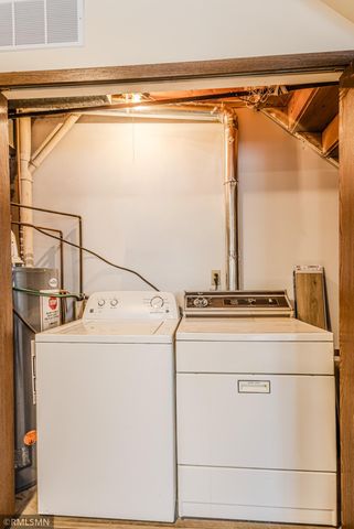 6631 84th Court N, Brooklyn Park, MN 55445