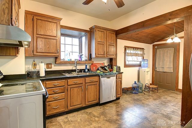 1010 Wyoming Street, Dayton, OH 45410