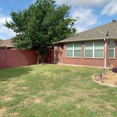 208 N Rolling Meadows Drive N, Wylie, TX 75098