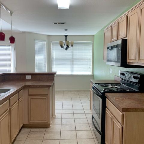 208 N Rolling Meadows Drive N, Wylie, TX 75098