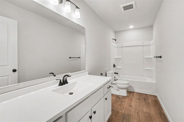 46750 Silver Oaks Boulevard, Mattawan, MI 49071