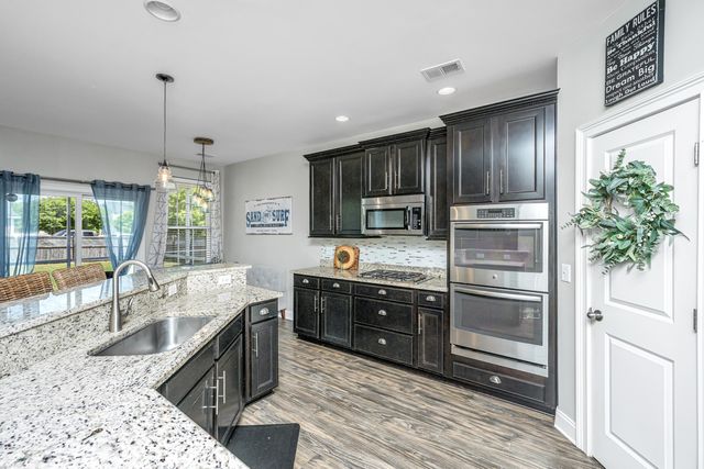 403 Spectrum Road, Summerville, SC 29486
