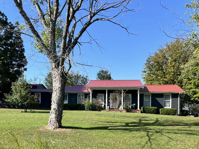 120 Twilla Ln, Smithville, TN 37166