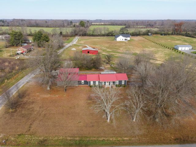 120 Twilla Ln, Smithville, TN 37166