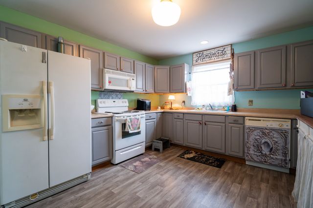 120 Twilla Ln, Smithville, TN 37166