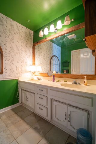 120 Twilla Ln, Smithville, TN 37166