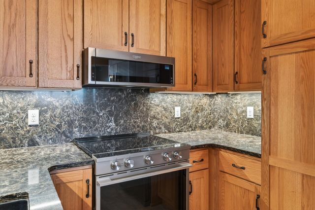 168 6th Street E 3105, Saint Paul, MN 55101