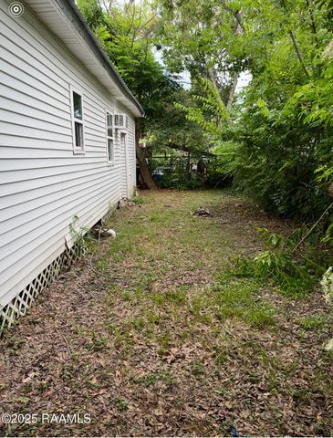 1136 Tupelo Street, New Iberia, LA 70560