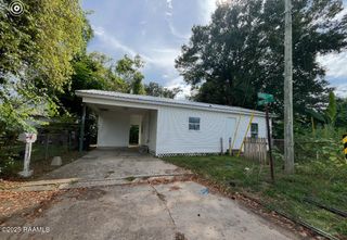 1136 Tupelo Street, New Iberia, LA 70560