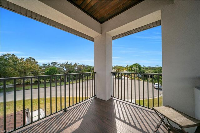 15361 River Cove CT, North Fort Myers, FL 33917