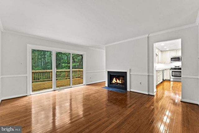 2597 TREE HOUSE DR, Woodbridge, VA 22192