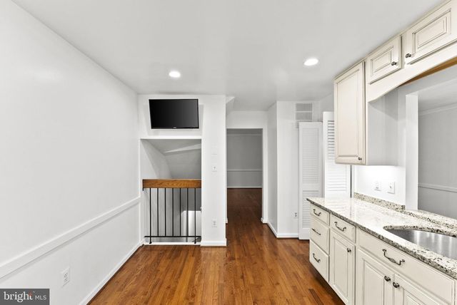 2597 TREE HOUSE DR, Woodbridge, VA 22192