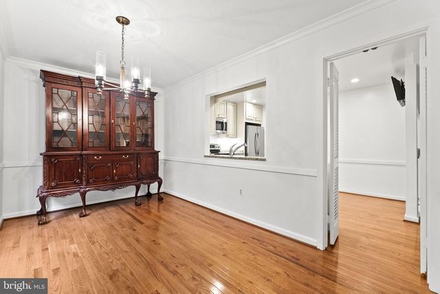 2597 TREE HOUSE DR, Woodbridge, VA 22192