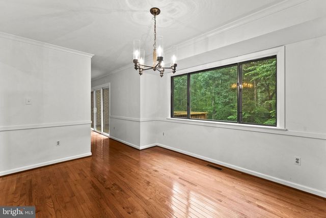 2597 TREE HOUSE DR, Woodbridge, VA 22192