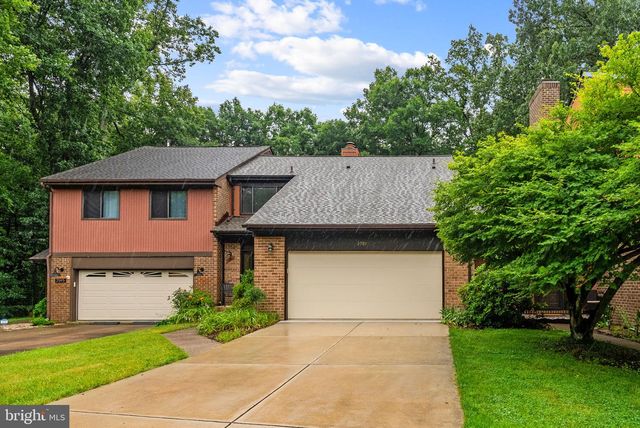 2597 TREE HOUSE DR, Woodbridge, VA 22192
