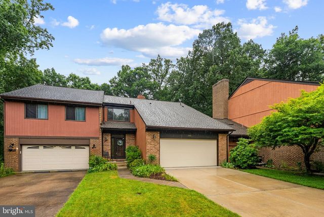 2597 TREE HOUSE DR, Woodbridge, VA 22192