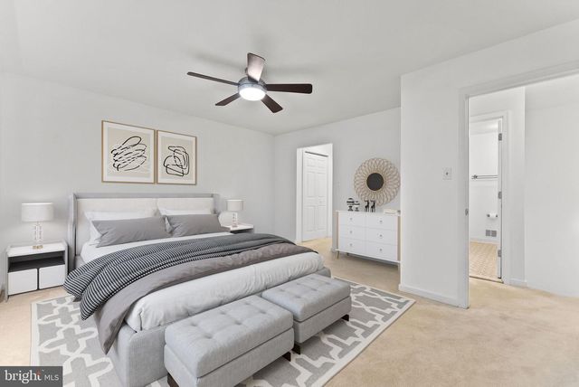 2597 TREE HOUSE DR, Woodbridge, VA 22192
