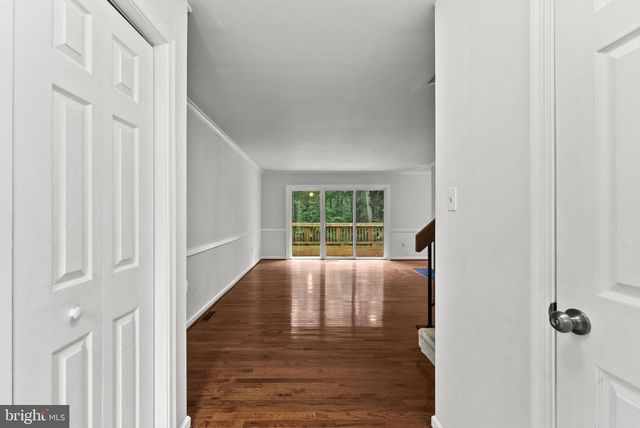 2597 TREE HOUSE DR, Woodbridge, VA 22192