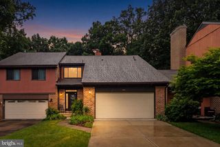 2597 TREE HOUSE DR, Woodbridge, VA 22192