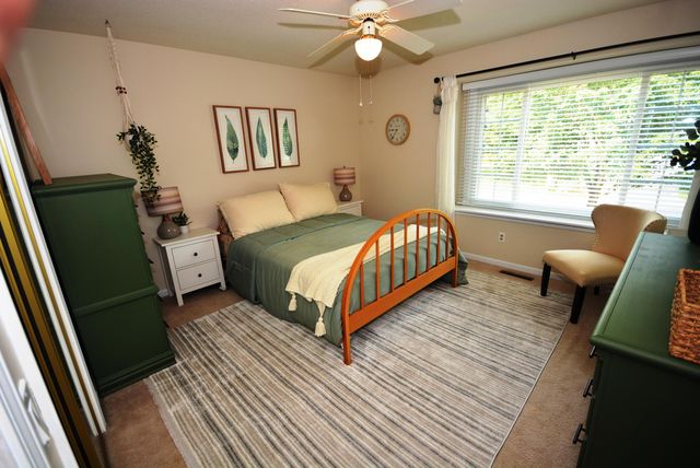 7189 Bridlewood Circle, Portage, MI 49024