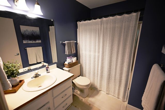 7189 Bridlewood Circle, Portage, MI 49024