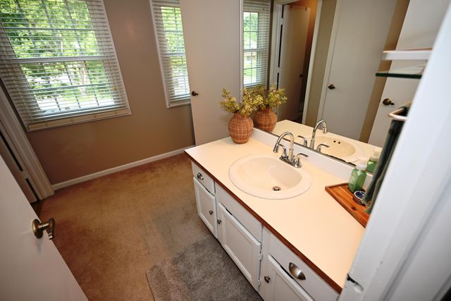 7189 Bridlewood Circle, Portage, MI 49024