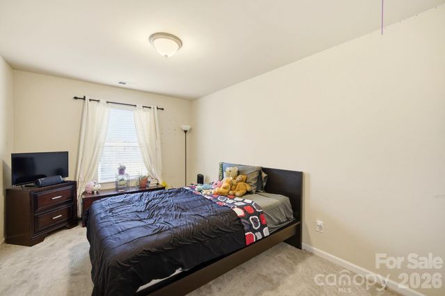 504 Knothole Lane, Charlotte, NC 28214