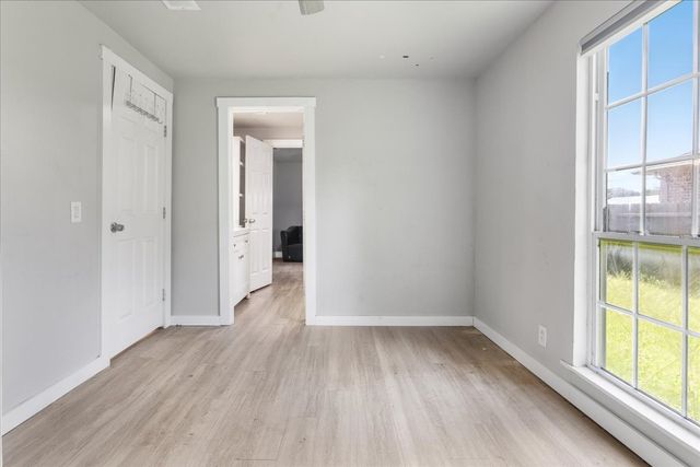 1311 S Clements Street, Gainesville, TX 76240