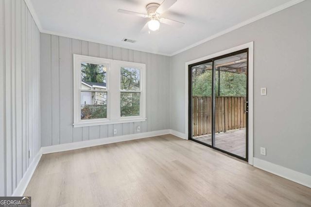 1482 Whitfield Street SE, Smyrna, GA 30080