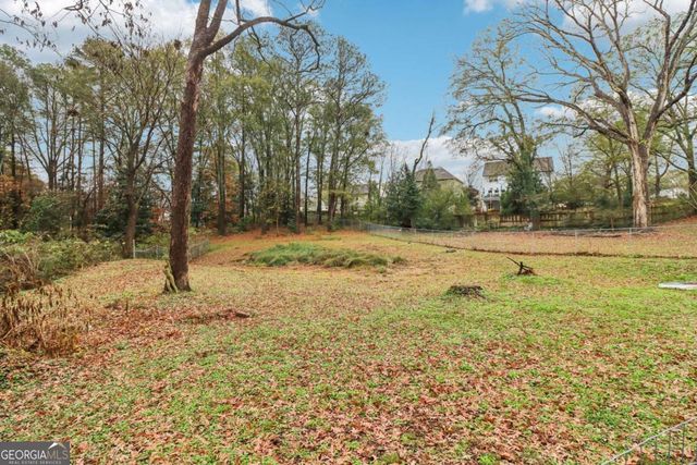 1482 Whitfield Street SE, Smyrna, GA 30080