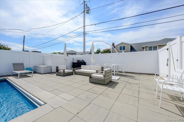 59 Woodhail, Lido Beach, NY 11561