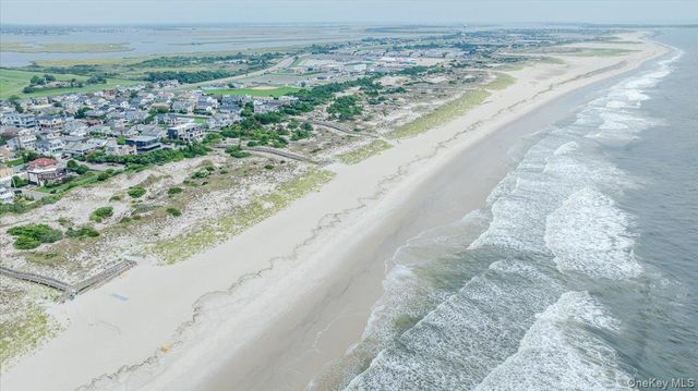 59 Woodhail, Lido Beach, NY 11561