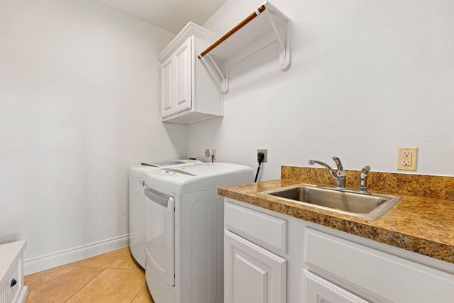 2710 Carlson Manor Drive, Katy, TX 77494