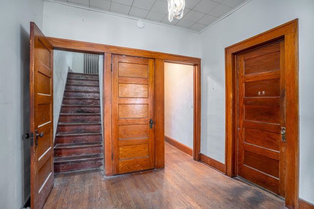 1320 11th Street, Rock Island, IL 61201