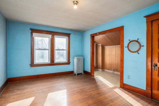 1320 11th Street, Rock Island, IL 61201