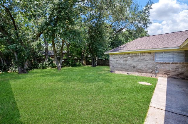 2554 Hodges Bend Circle Circle, Sugar Land, TX 77479