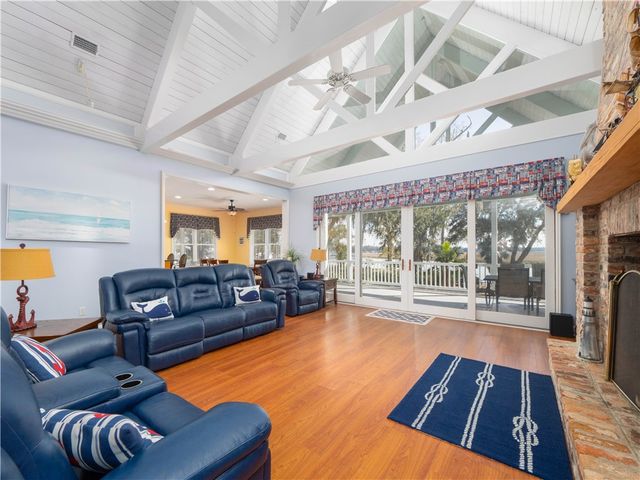 146 Royal Drive, Brunswick, GA 31523