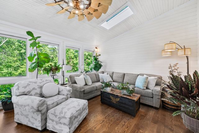 105 Foxwood Ln, SW, Franklin, TN 37069