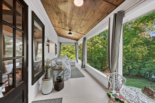 105 Foxwood Ln, SW, Franklin, TN 37069