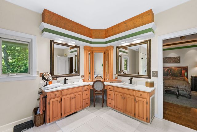 105 Foxwood Ln, SW, Franklin, TN 37069